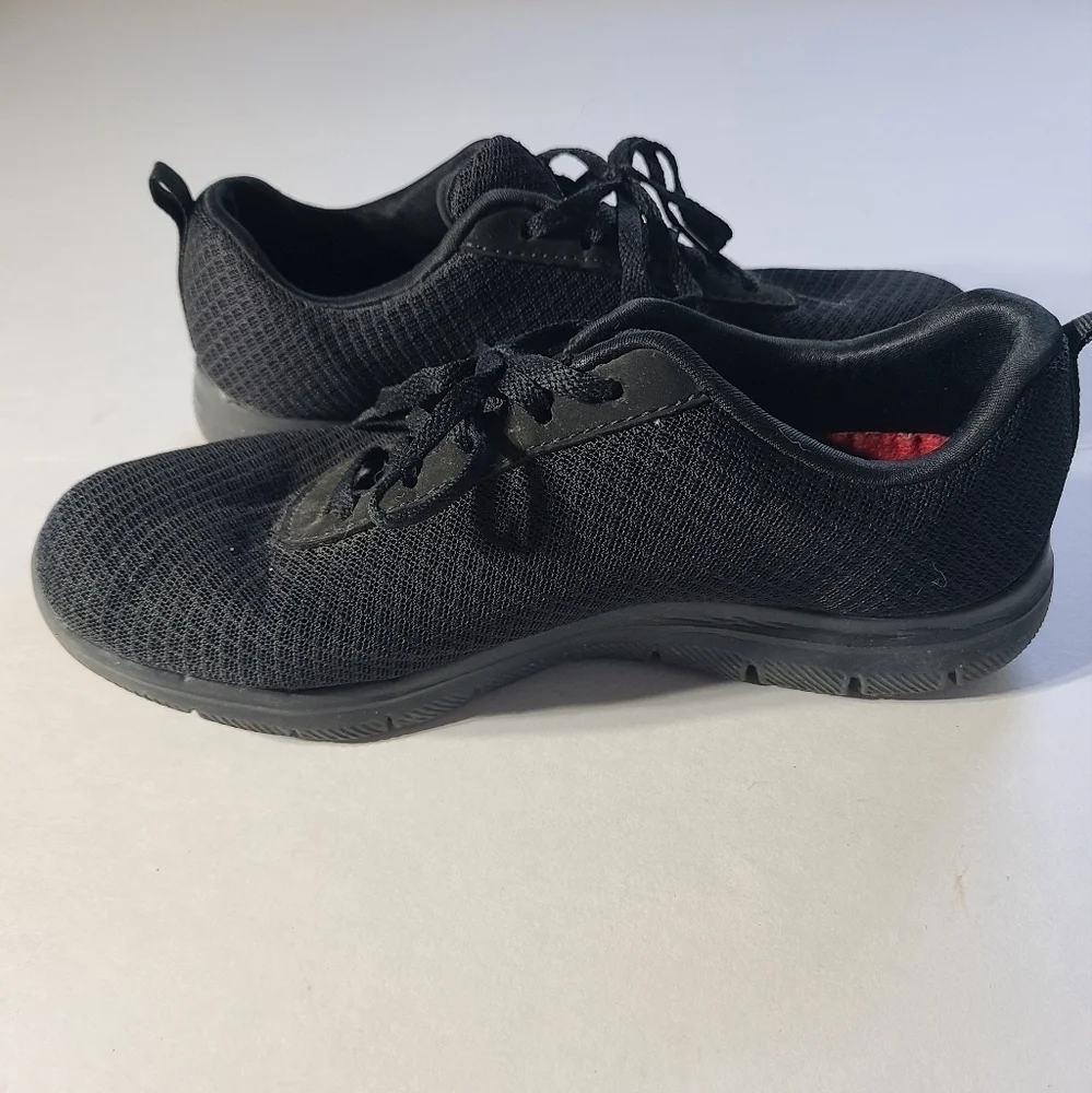 Skechers Work Wide Fit Slip Resistant Black Sneakers - Picture 5 of 10
